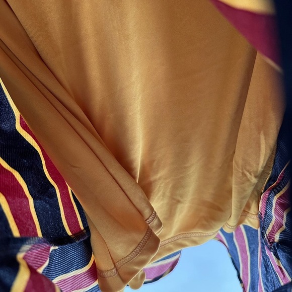 Bluheaven Black Red Striped Bell Sleeve Ruffle Hem Lace Shift Dress Size Medium - Picture 7 of 13